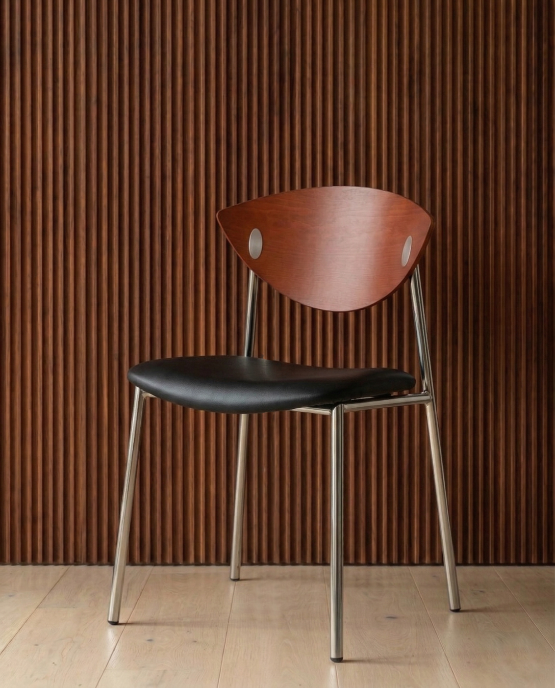 Edge (Black Leather)